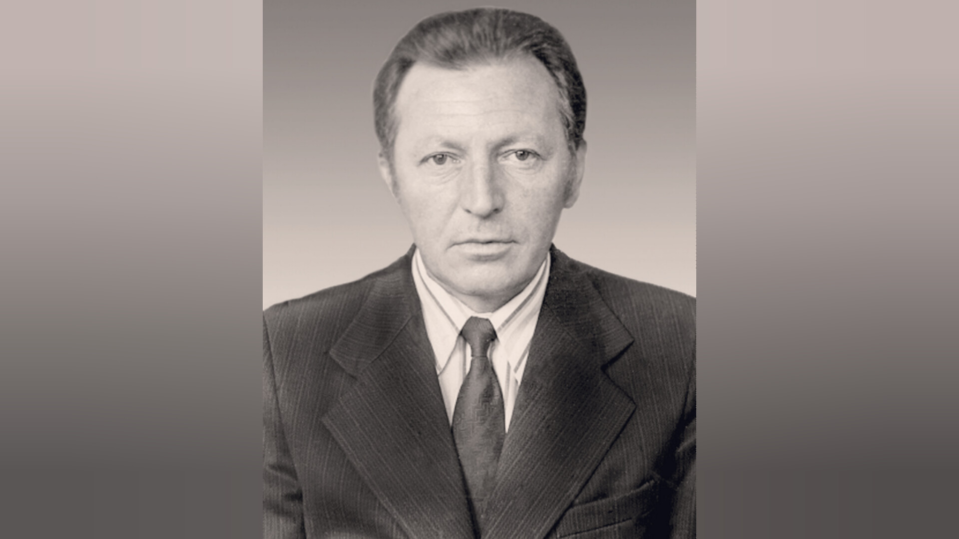 90-летний юбилей Народного поэта КБР Зубера Тхагазитова