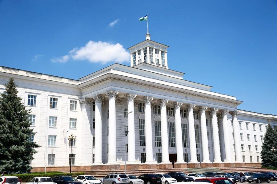 Поздравление Главы Кабардино-Балкарской Республики Кокова К.В. с Днем работника культуры
