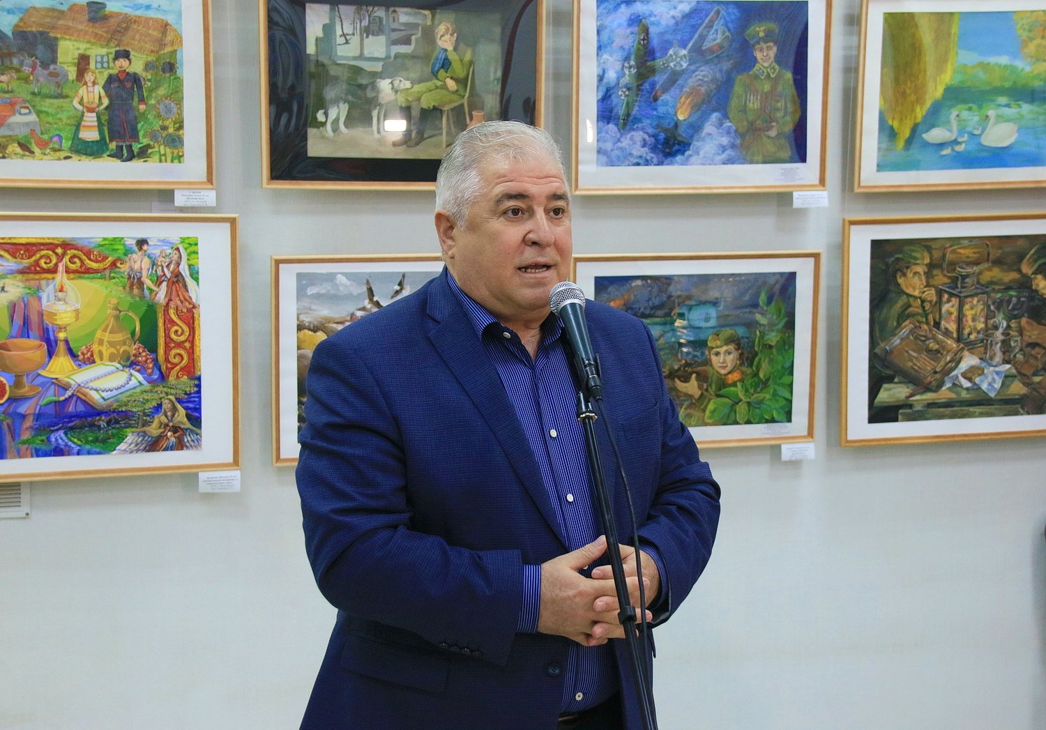 В музее изобразительных искусств прошло открытие конкурс-выставки детского рисунка «Мир глазами детей»